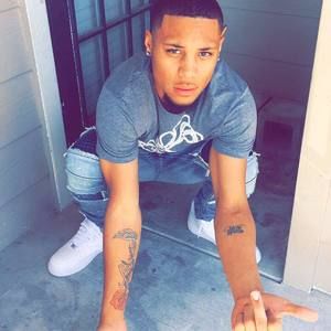 Meet your Posher, Wayne